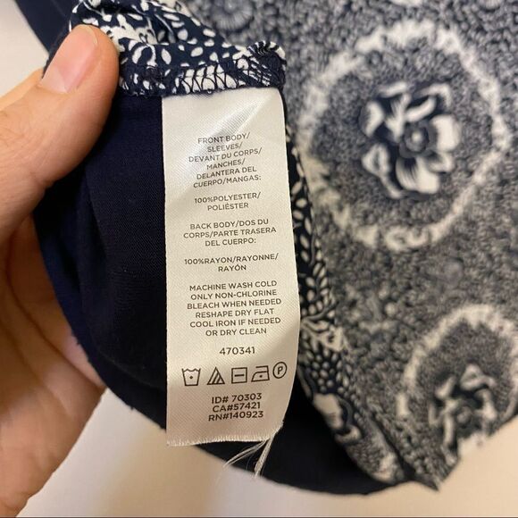 LOFT navy white print floral crew neck ruffle short sleeve top blouse cheap L - Picture 10 of 10